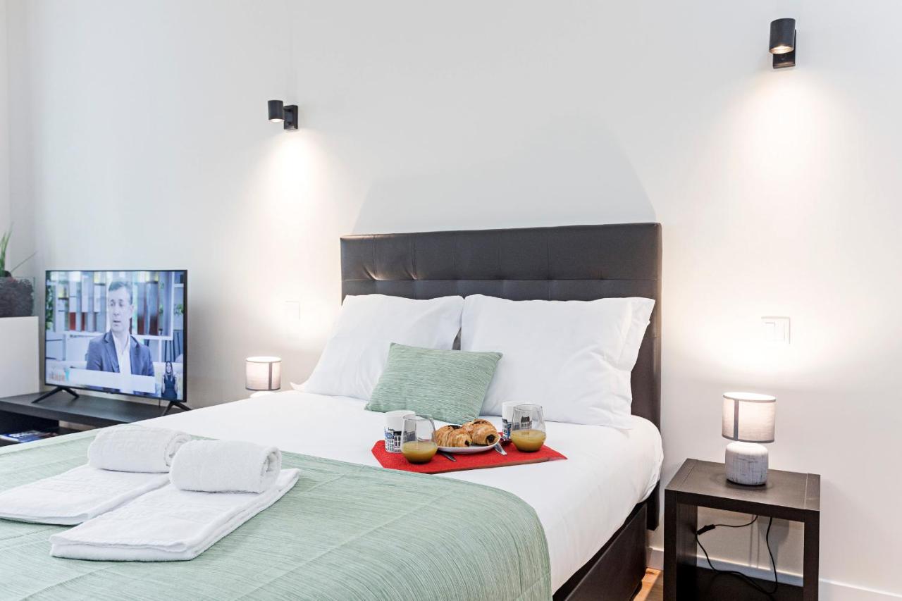150 Rivoli Apartments By Lovelystay Porto Exterior foto